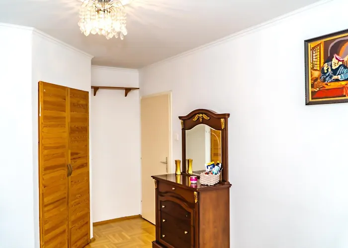 Spacious 5 Minutes To Wiener Stadthalle Cg Apartment Vienna