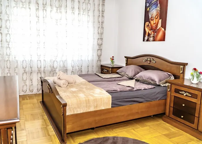 Apartment Spacious 5 Minutes To Wiener Stadthalle Cg *