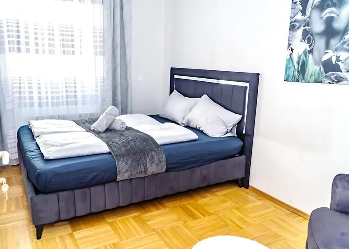 Apartment Spacious 5 Minutes To Wiener Stadthalle Cg *