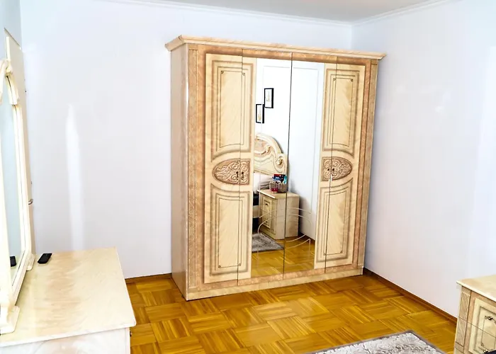 Spacious 5 Minutes To Wiener Stadthalle Cg Apartment *